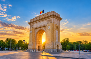 Arco do Triunfo ao Pôr do Sol